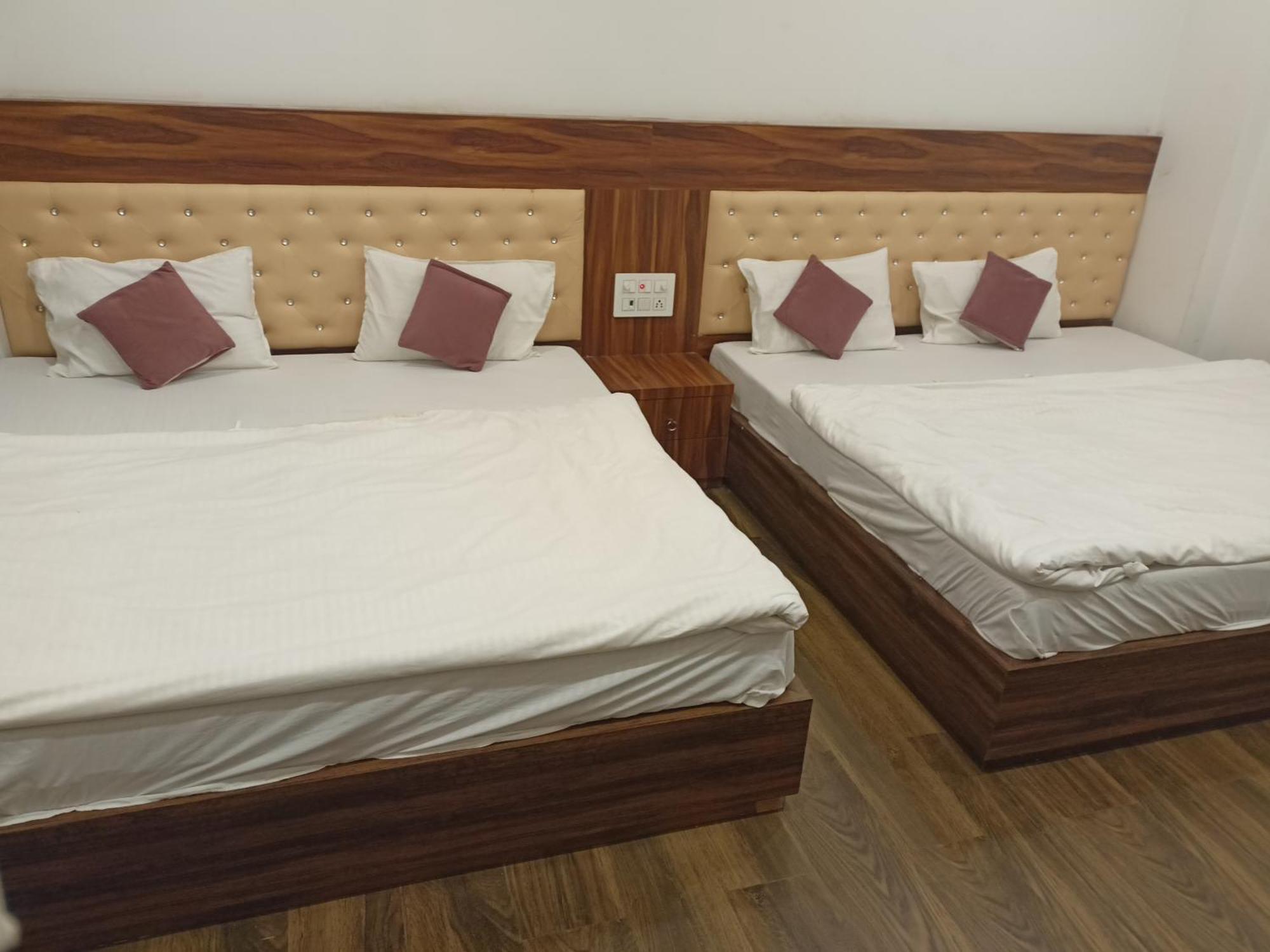 Shyam Stay Inn Govardhan Dış mekan fotoğraf